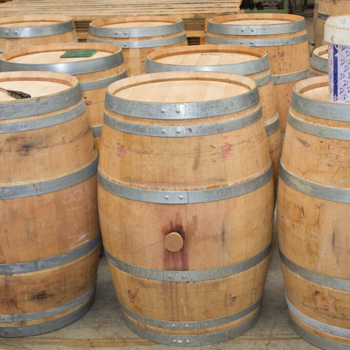 Used oak barrels – 225 liters – 3 red wine uses