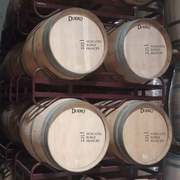 Muscat seasoned barrels